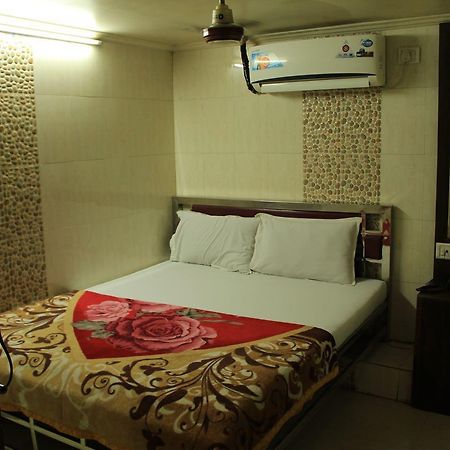 Hotel King Star Mumbai Bagian luar foto